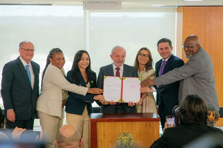 Lula e Margareth Menezes reconhecem cultura gospel como manifestação nacional