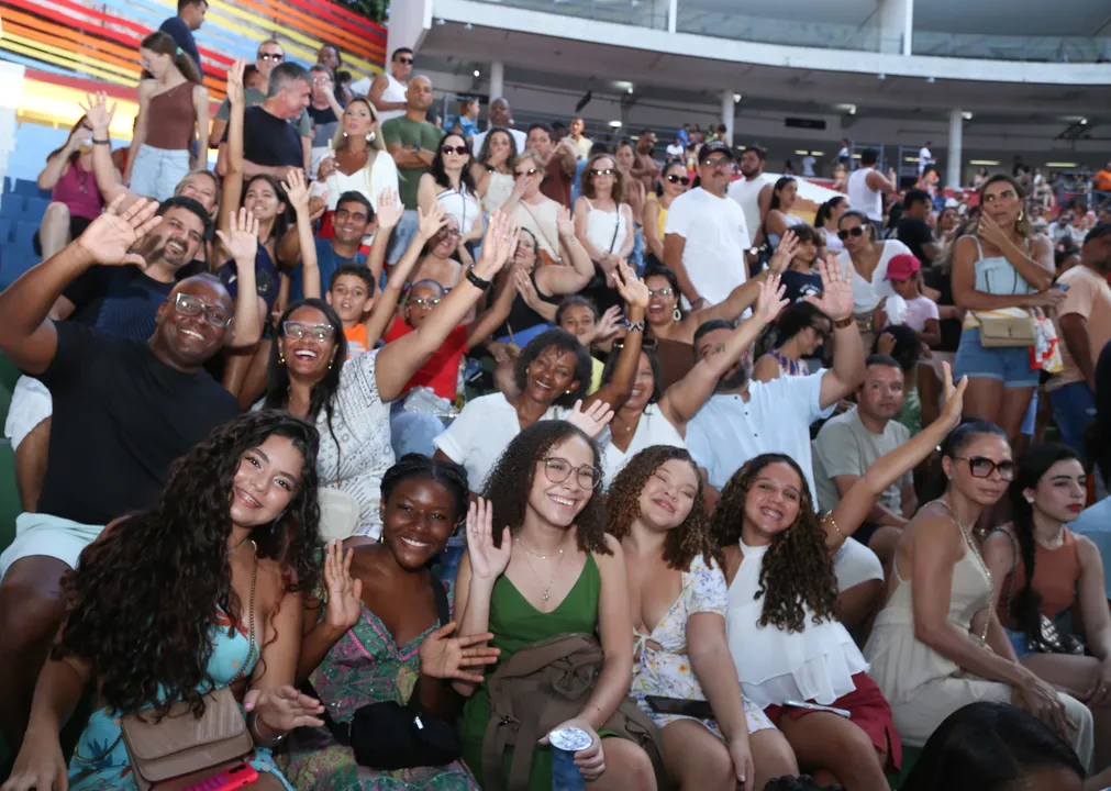 Na Concha Acústica, Xanddy transforma ensaio em celebração familiar