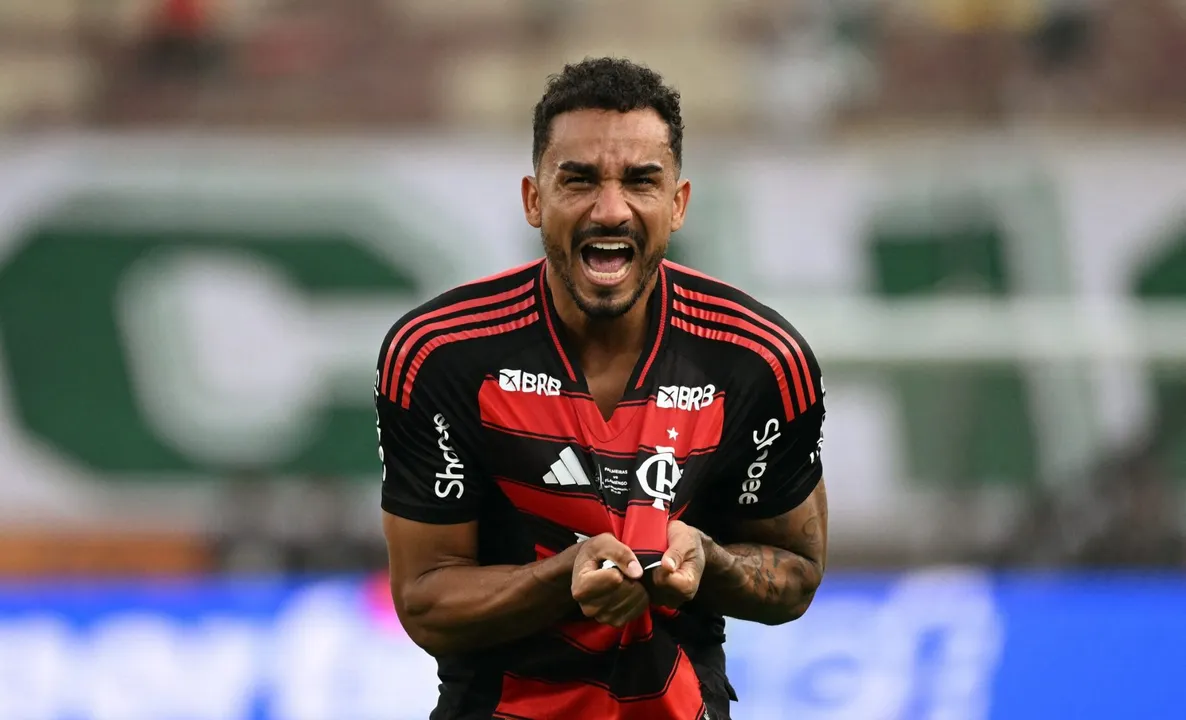 Danilo foi o herói do título do Flamengo da Libertadores