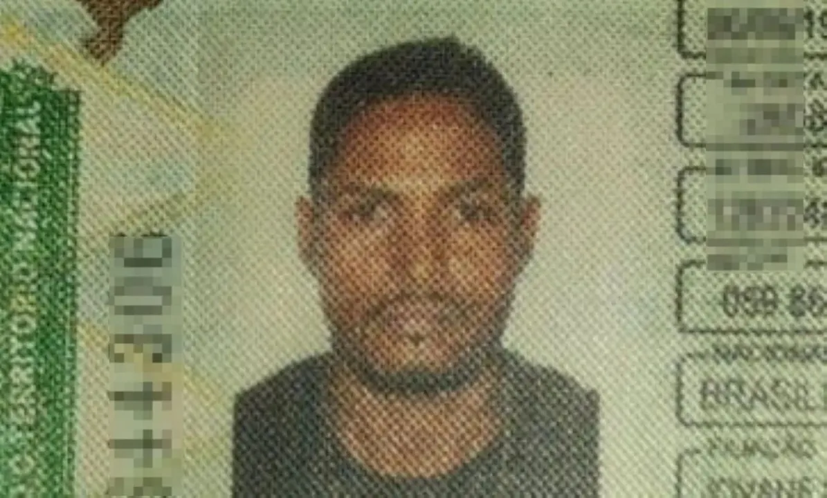 Homem estava em casa, quando recebeu ligação e saiu