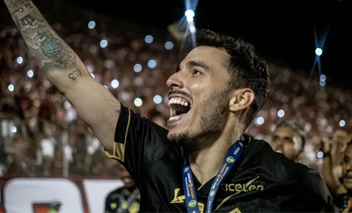 Zeca foi campeão da Série B do Brasileirão e do Baianão com o Vitória