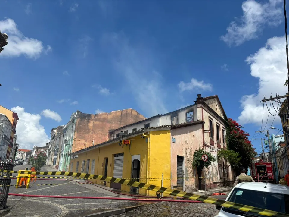 Hostel em região turística de Salvador pegou fogo