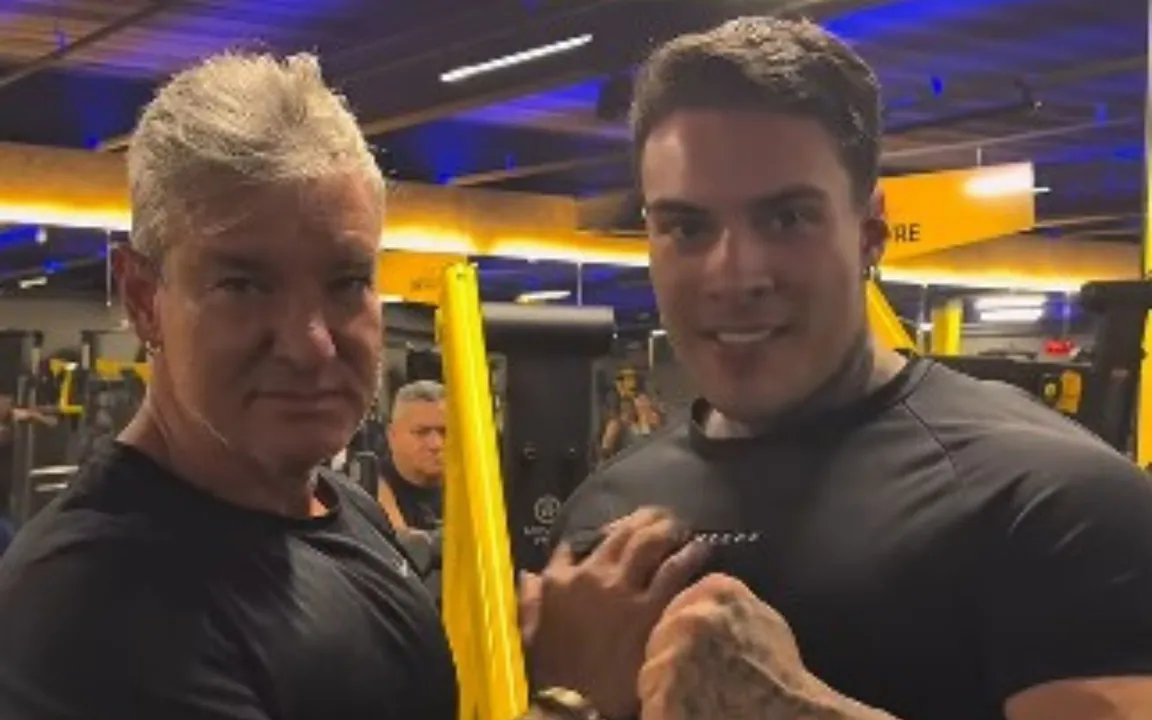 O rapaz contou detalhes da gravação com o pai