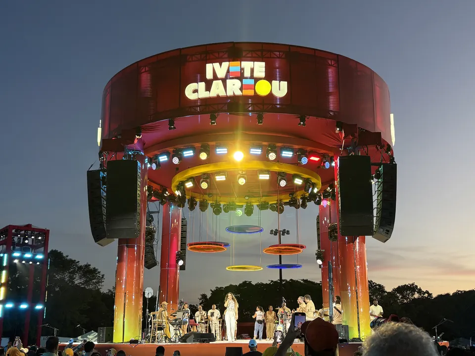 Ivete Sangalo transformou o Wet em um encontro de samba, festa e emoção