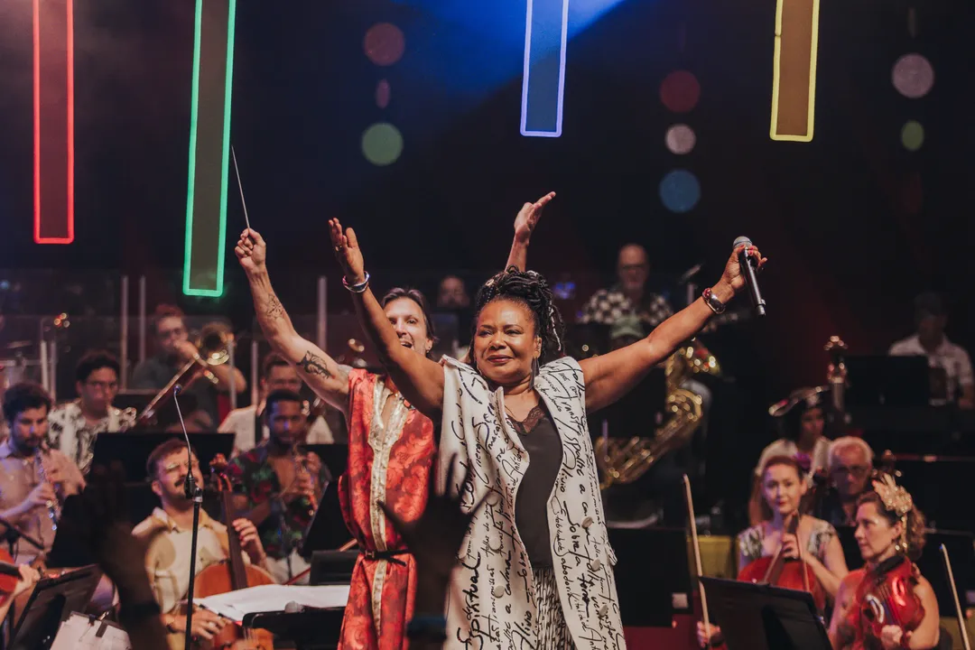 Ivete, Brown e Margareth unem vozes à OSBA em concerto de Natal solidário