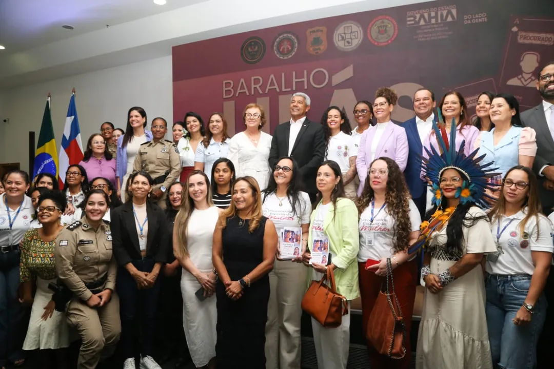 Governador Jerônimo Rodrigues (PT) durante lançamento do Baralho do Crime Lilás