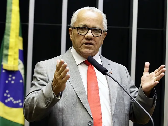 Deputado federal  Josias Gomes (PT-BA)