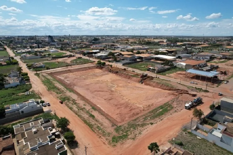 Imagem ilustrativa da imagem LEM adota cancelas inteligentes para isolar áreas de risco nas chuvas