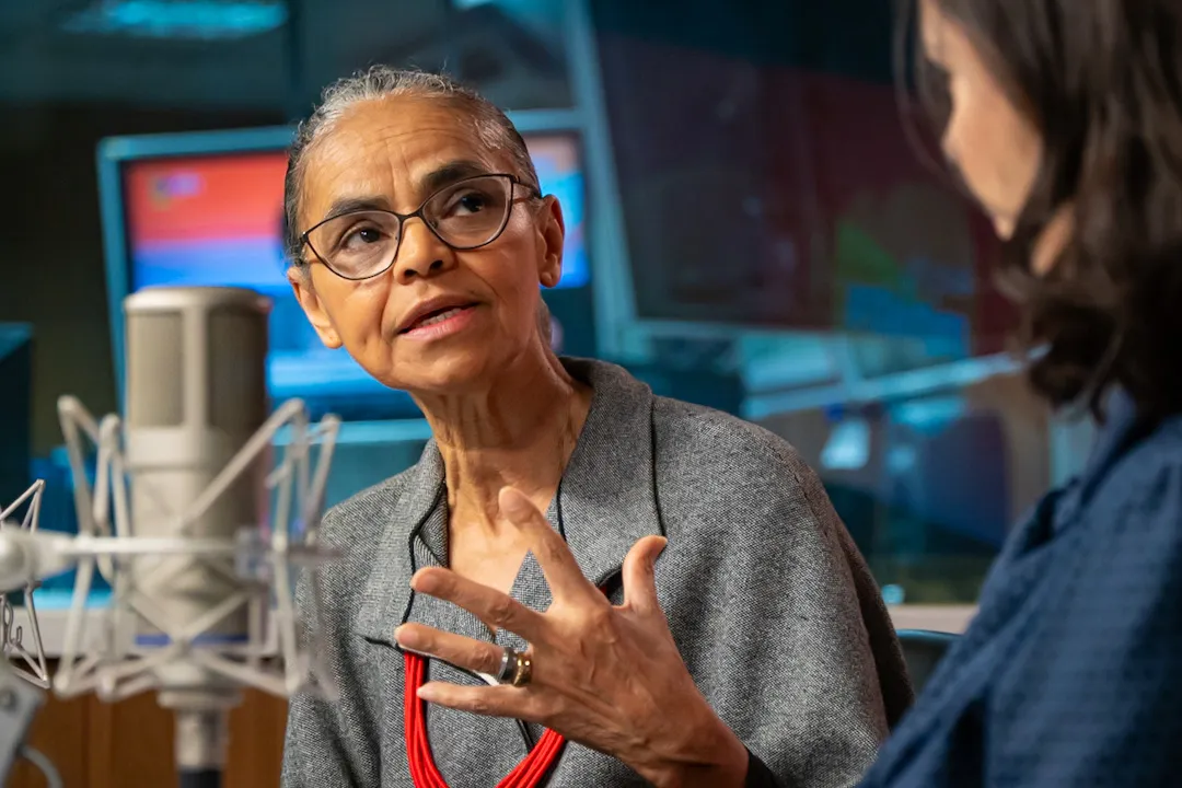 Marina Silva durante entrevista ao Bom dia, Ministra