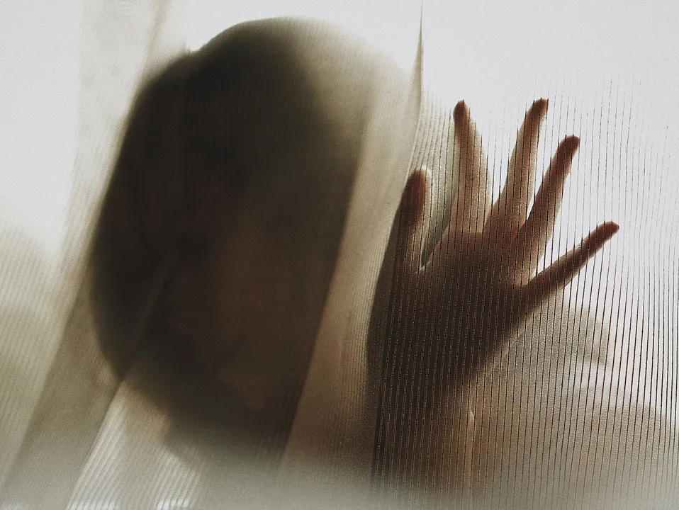 Abusador produzia material em mídia contendo abuso contra a enteada