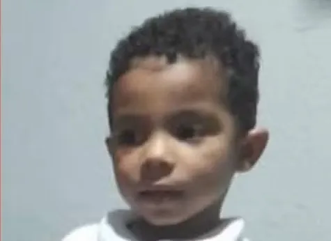 Criança foi identificada como Alex Júnior Santos do Nascimento