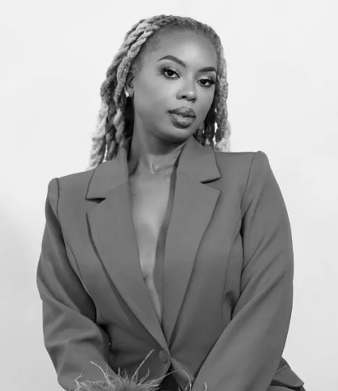 Ex-Big Brother Mickey Lee faleceu vítima de uma parada cardíaca