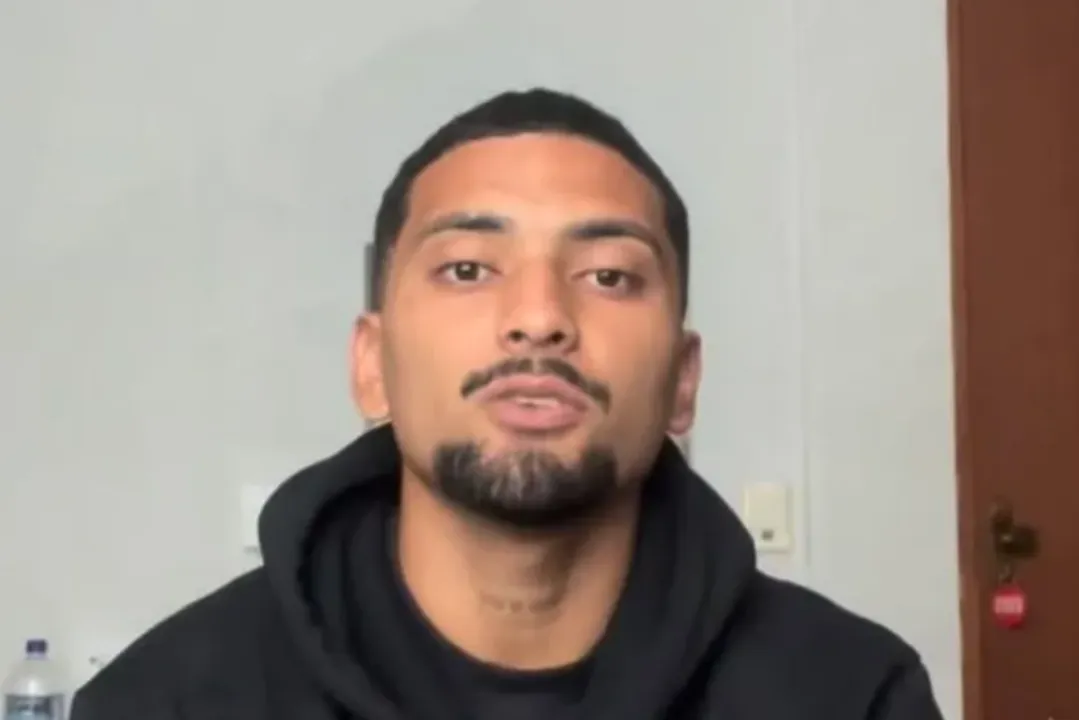 Zagueiro do Galícia nega estupro em pronunciamento