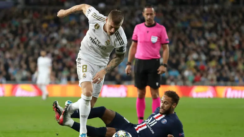 Kross dá opinião sobre participação de Neymar na Copa do Mundo de 2026