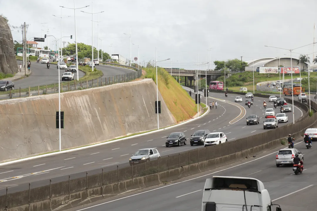 Ligação Lobato x BR-324