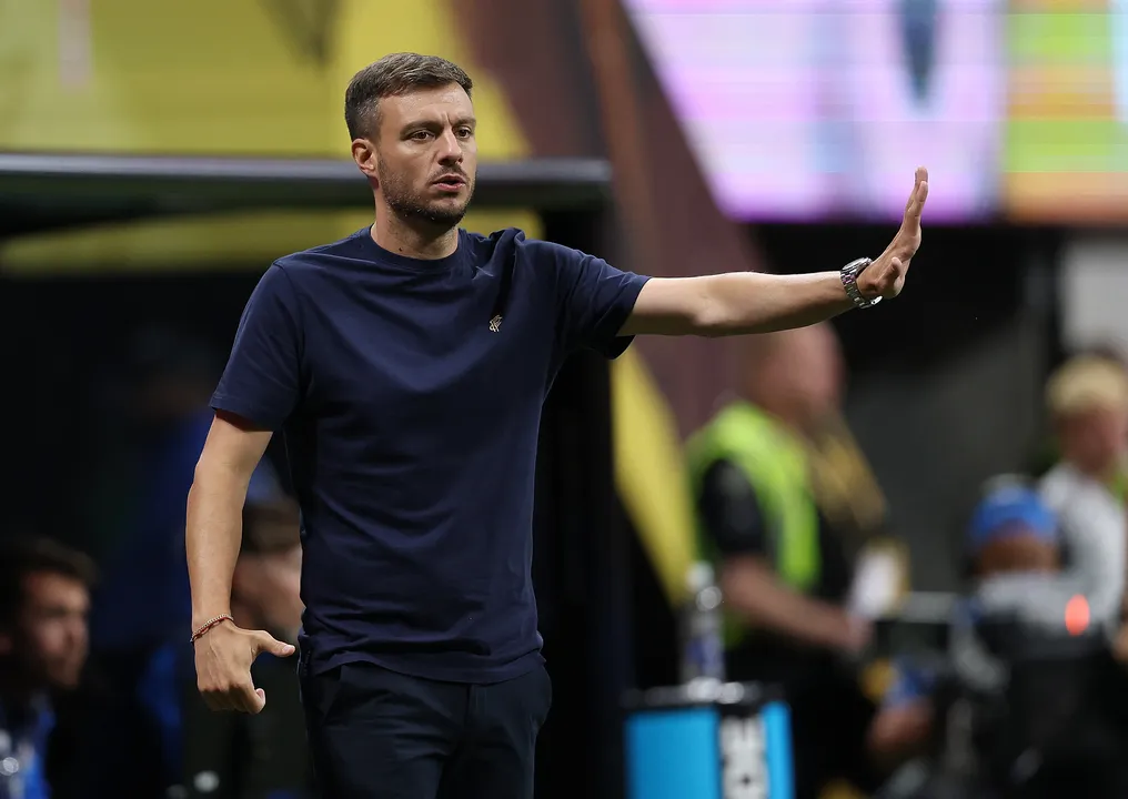 Bastidores do Del Valle expuseram conflito entre português e argentino