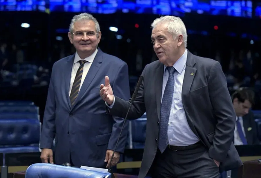 Senadores Angelo Coronel e Otto Alencar