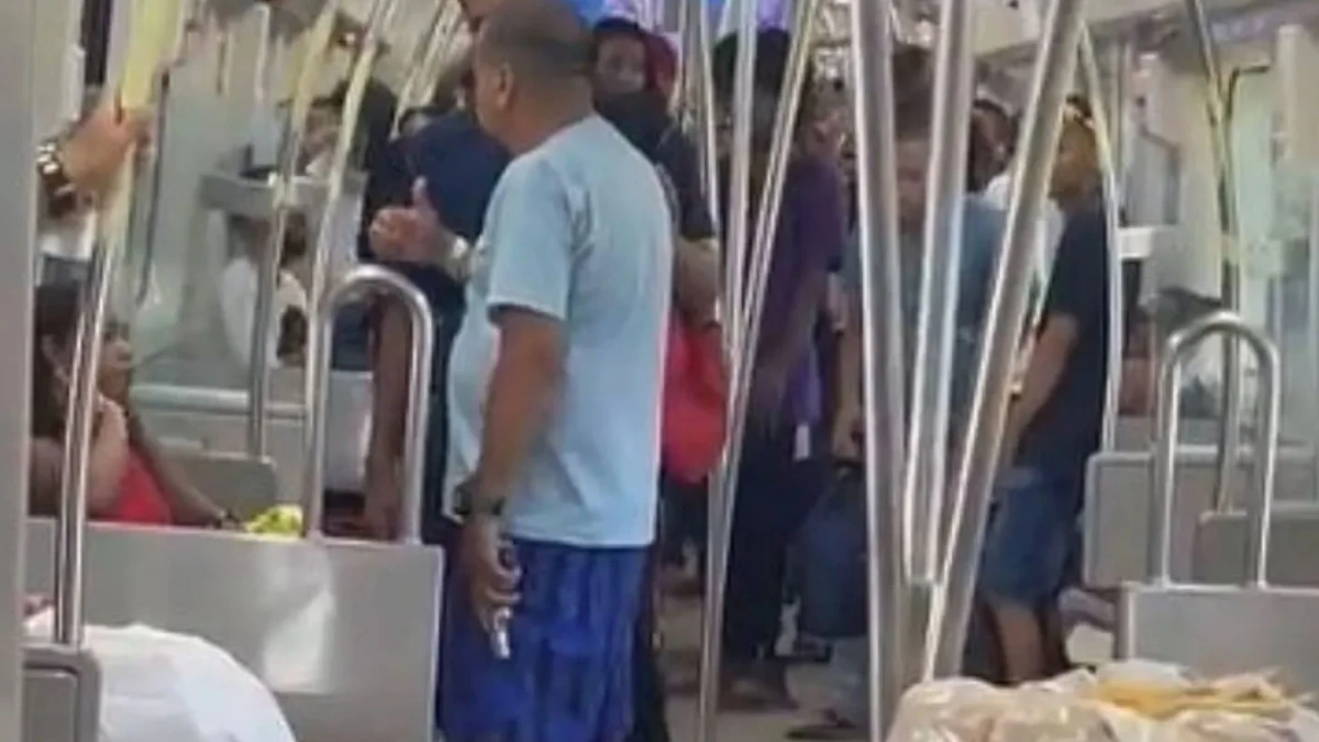 O homem, identificado como um PM da reserva remunerada, teria iniciado uma discussão com outros passageiros