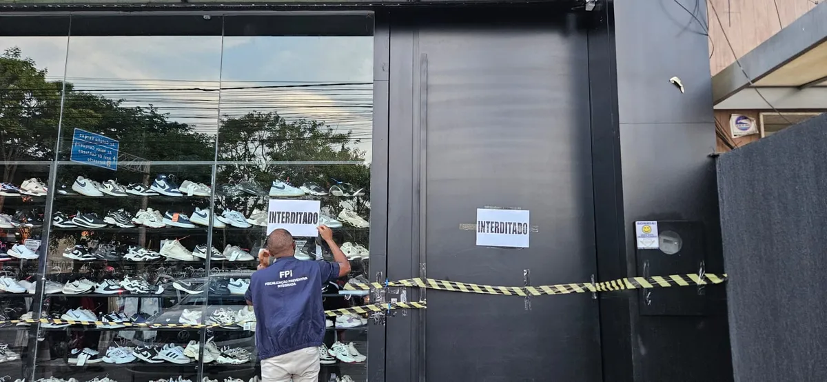 Loja foi interditada pela prefeitura