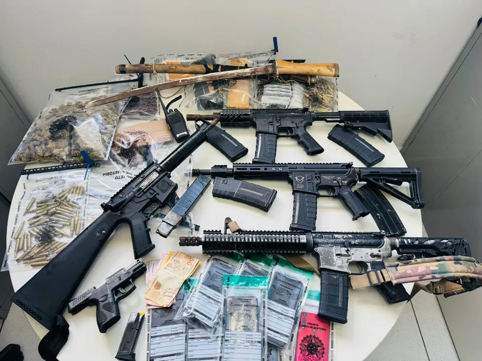 Ações seguem em andamento ao longo do dia, com novas diligências, interrogatórios, perícias e buscas