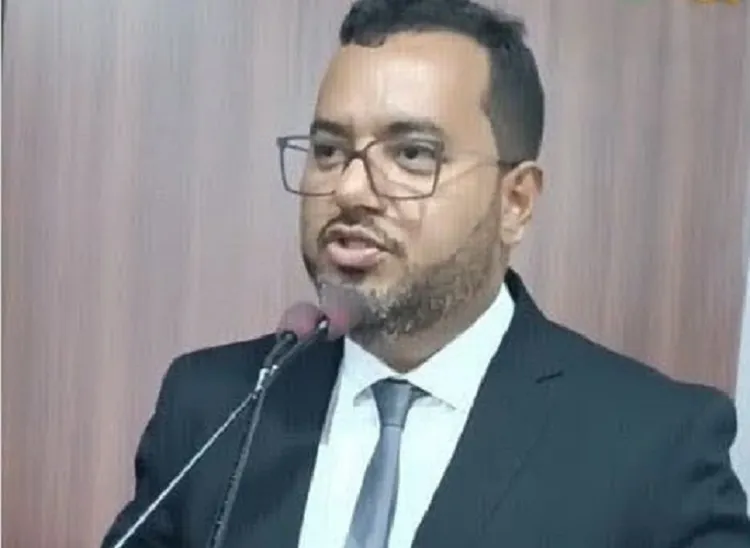 Vereador Beto Lopes (Agir), afastado da presidência da Casa Legislativa
