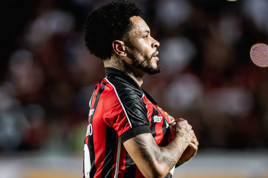 Nesta quarta-feira, o Leão da Barra encara o Red Bull Bragantino e precisa de combinação de resultados para escapar do rebaixamento.