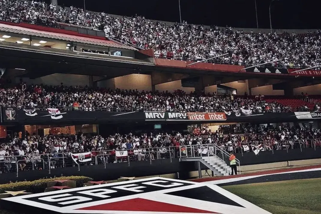 Polícia apura supostos desvios em negociações de atletas