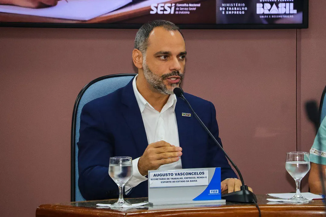 Titular da Setre, Augusto Vasconcelos