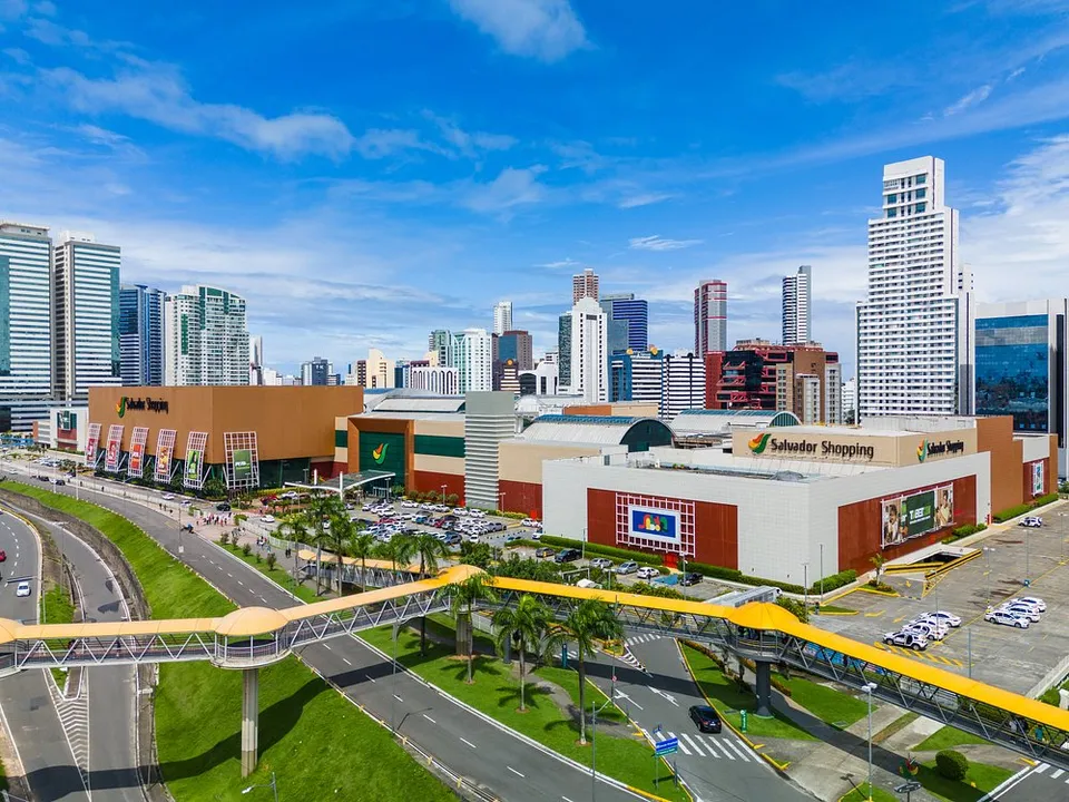 Suspeitos fugiram no local