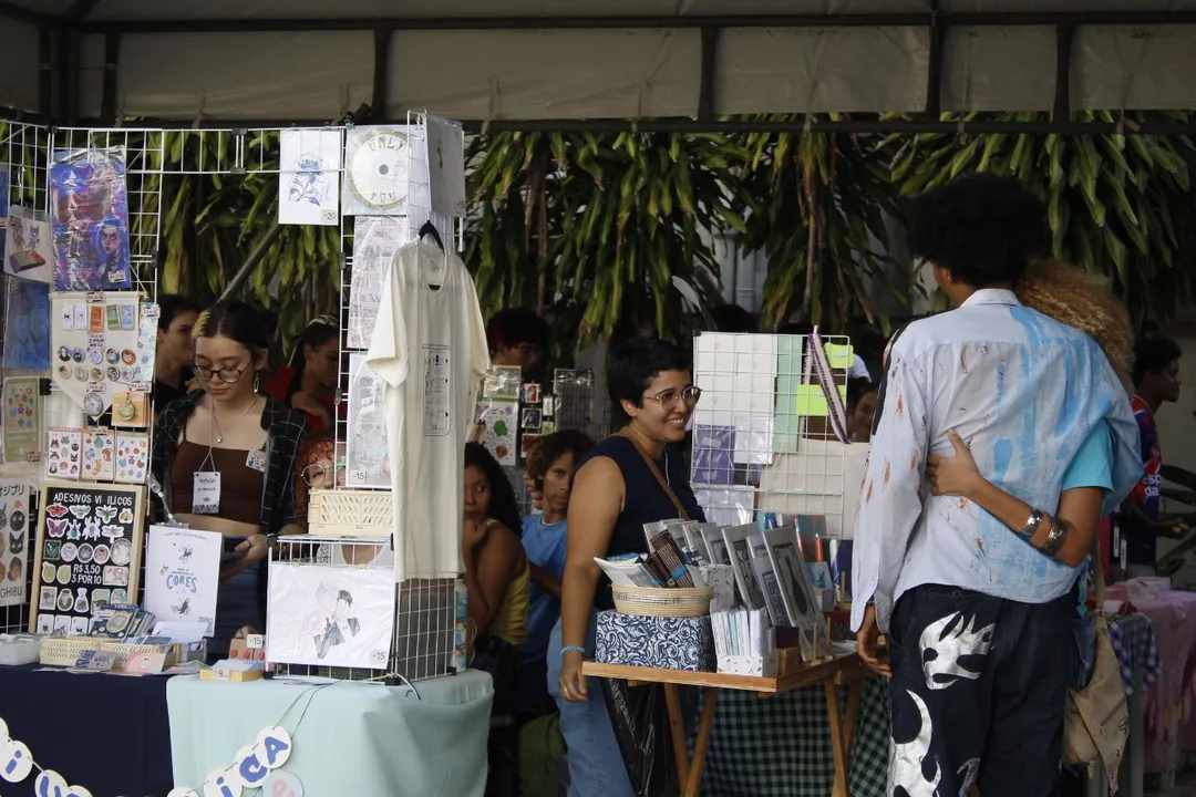 Edição deste ano reúne venda de produtos autorais, trabalhos de diferentes áreas e ações criativas