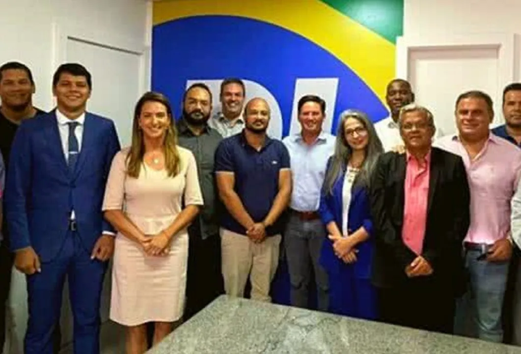 PL baiano endossou nome de Flávio à presidência.