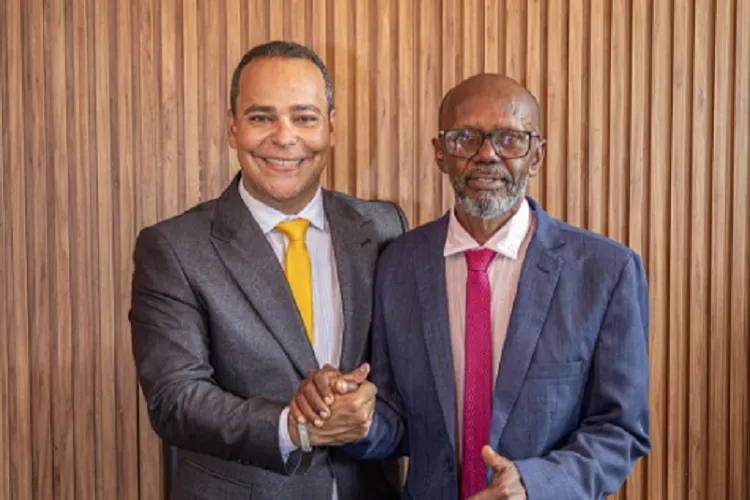 Orleans Mascarenhas (esq) e o vice Jessé Bispo (dir), ambos do PSD