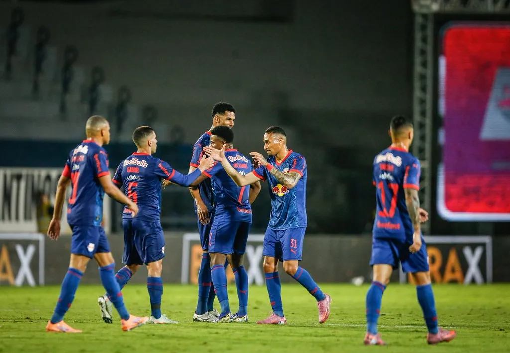 Goleada do Bragantino sobre o Vitória vira provocação com ex-jogador do Bahia