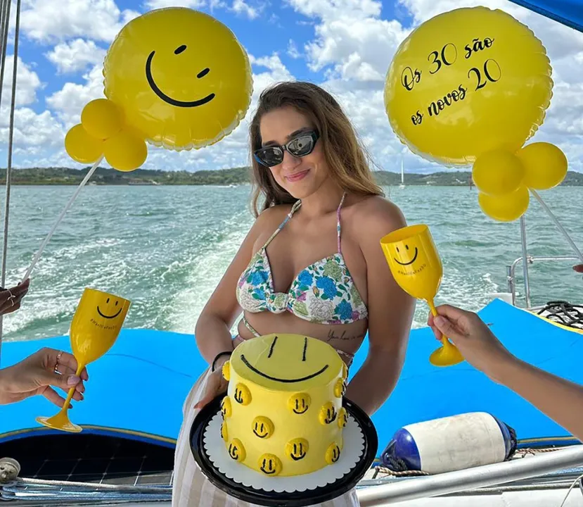 Para a fotógrafa Marília Princy, o aniversário no mar virou tradição