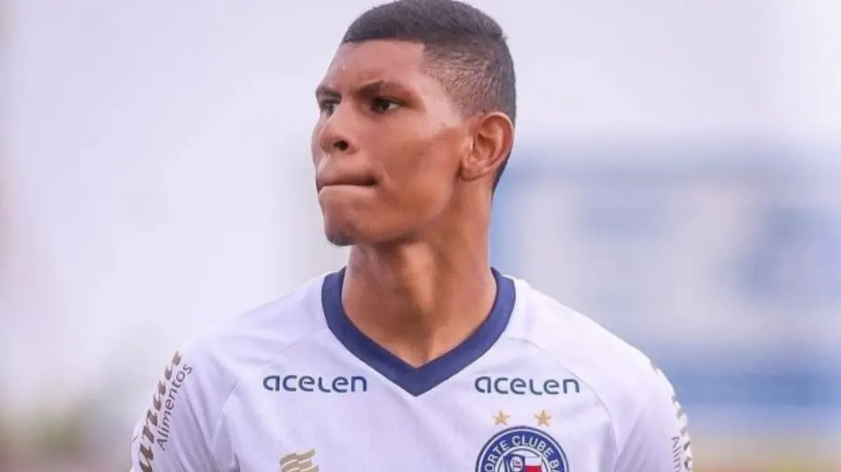 Marcos Victor pelo Bahia