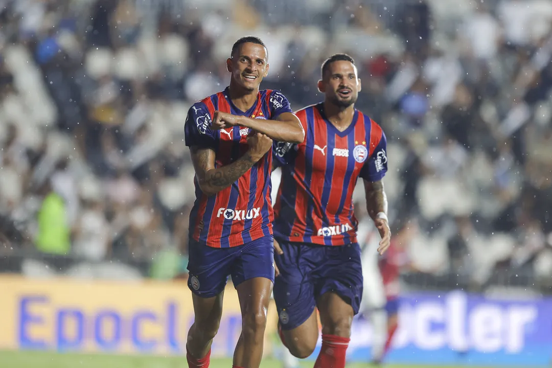 Imagem ilustrativa da imagem Bahia vence o Vasco e segue 100% fora de casa no Brasileirão
