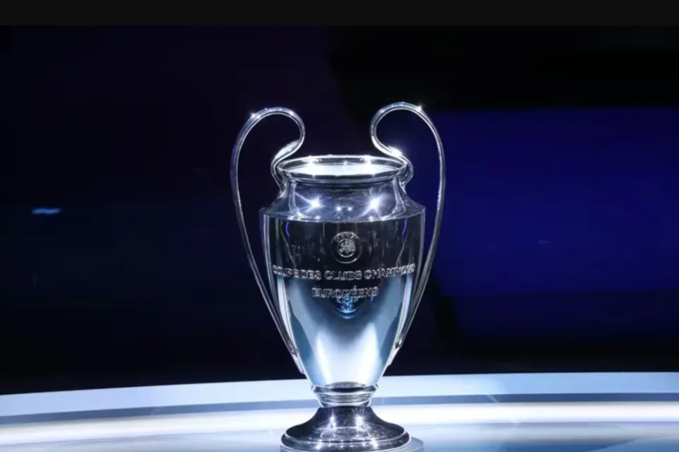 Gigantes em campo na Champions