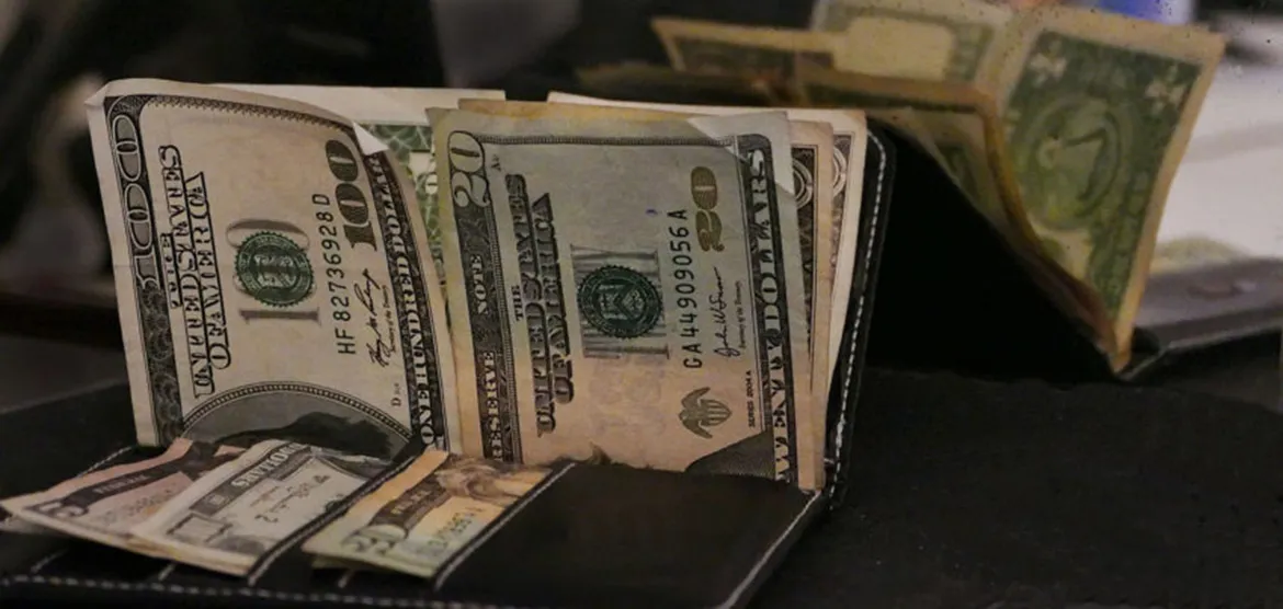 Projeção, que em dezembro era de 3,5%, recuou 0,1 ponto percentual, fixando-se agora em 3,4%