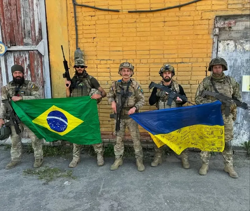 Brasileiros integram o Exército da Ucrânia na Guerra contra a Rússia