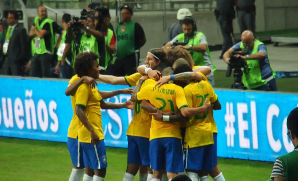 Imagem ilustrativa da imagem Cabe no seu time? Ex-Seleção rescinde com clube fica livre no mercado