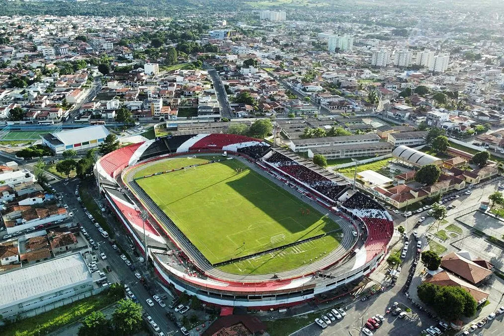Estádio Municipal Antônio de Figueiredo Carneiro - Carneirão, em Alagoinhas