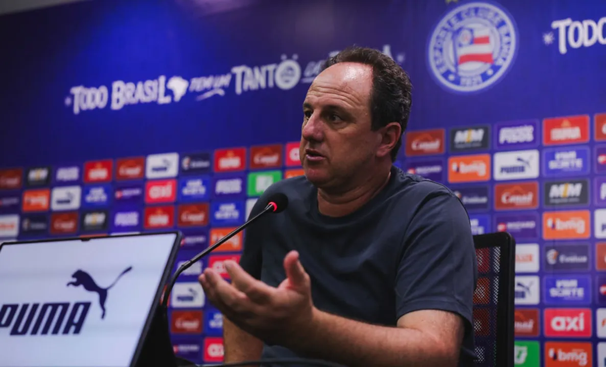 Imagem ilustrativa da imagem Ceni rebate fama após Ba-Vi no Barradão: "Medo de estádio nenhum"