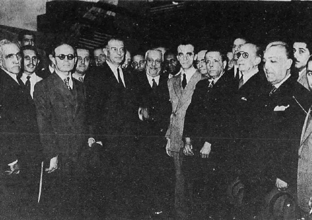 Pedro Lago ao lado de demais autoridades políticas da Bahia