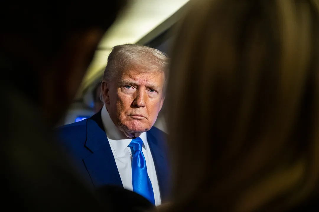 Imagem ilustrativa da imagem Contragolpe: UE cogita taxar Trump em mais de R$ 580 bilhões