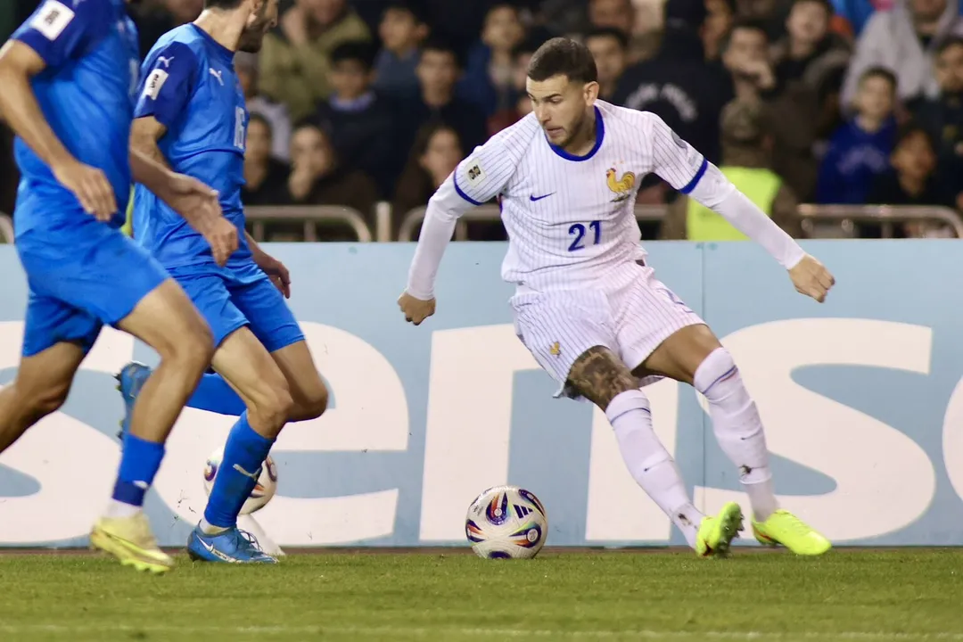 Lucas Hernández pela França