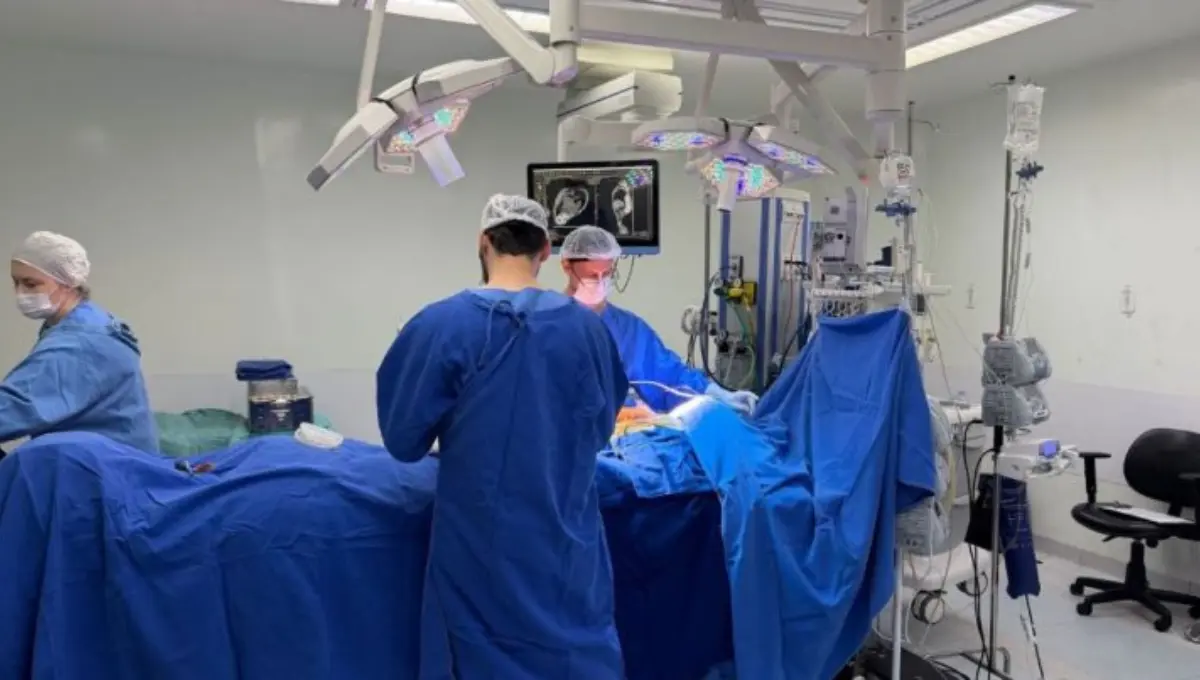 Cirurgia foi realizada no Hospital Infantil Joana de Gusmão