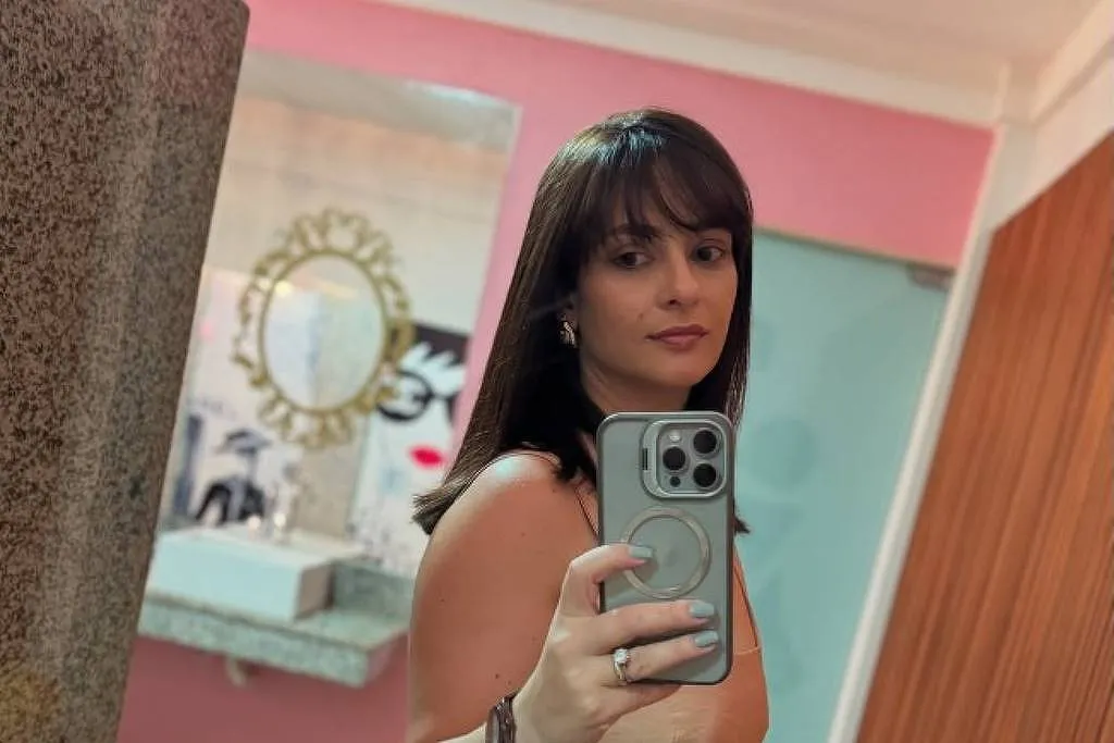 Imagem ilustrativa da imagem Delegada é presa por suspeita de namorar traficante e ajudar facção