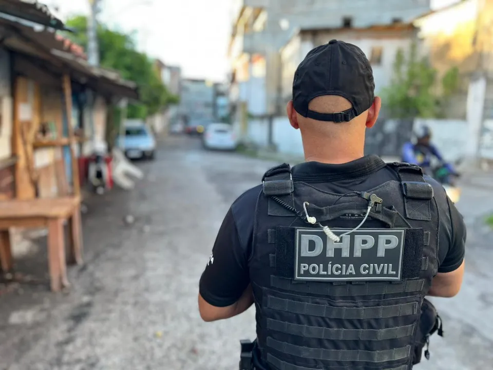 Mulher de 37 anos foi presa