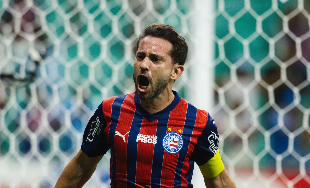 Imagem ilustrativa da imagem Everton Ribeiro volta a marcar após câncer de tireóide: "Com saúde"