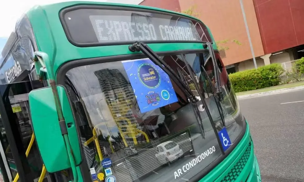 Ônibus do Expresso Salvador para o Carnaval 2026